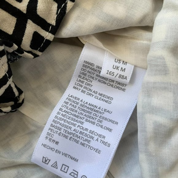 Urban Outfitters Tie-Shoulder geo print mini dress - Picture 4 of 16